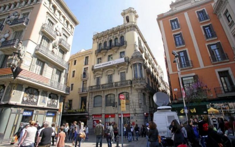 La Socimi de BMB compra 11 edificios en Barcelona antes de salir a cotizar